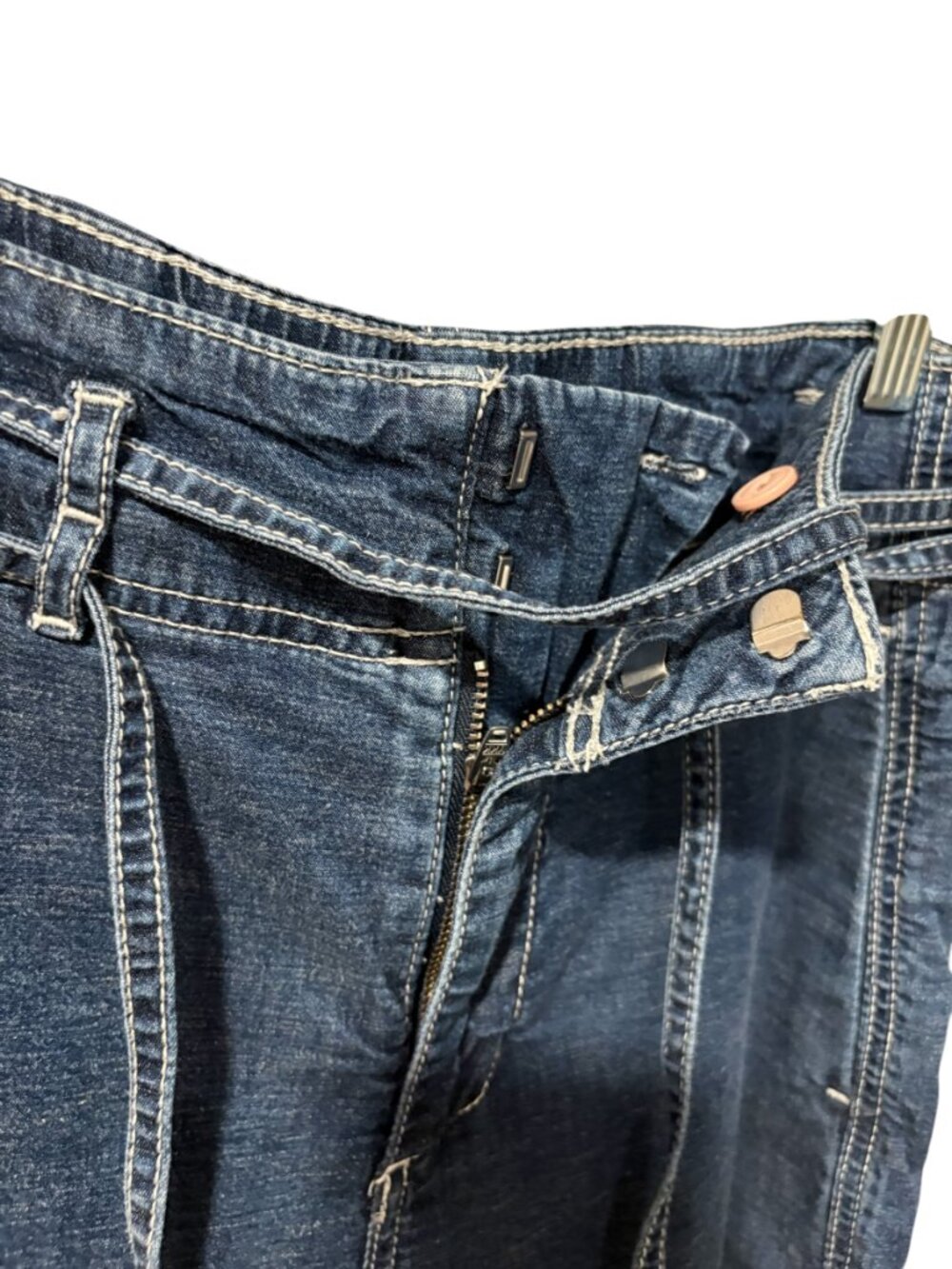 Pilcro Ultra High-Rise Wide-Leg Jeans - Picture 5 of 9